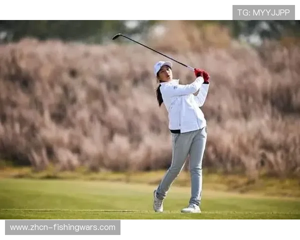 团队赛中国队夺魁，汇丰青少年公开赛李贽、崔景涵等组合表现稳健